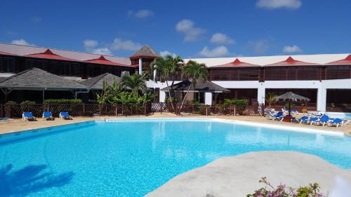 Saint-Francois Apartment | Le Cosy - Studio spacieux, équipé, proche Plage & Piscine, au Manganao