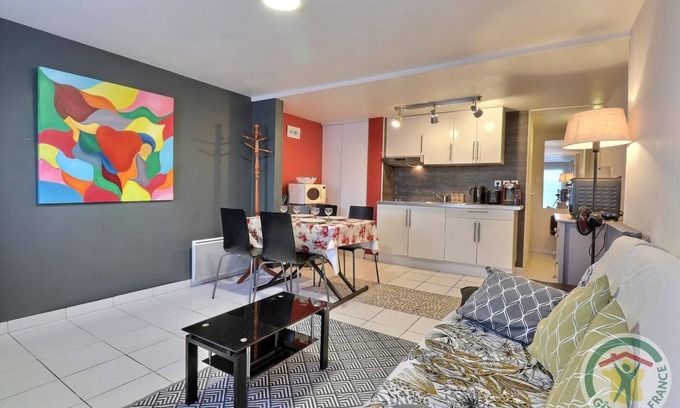 Saint-Pere House | Le Doris - Saint-pere-marc-en-poulet