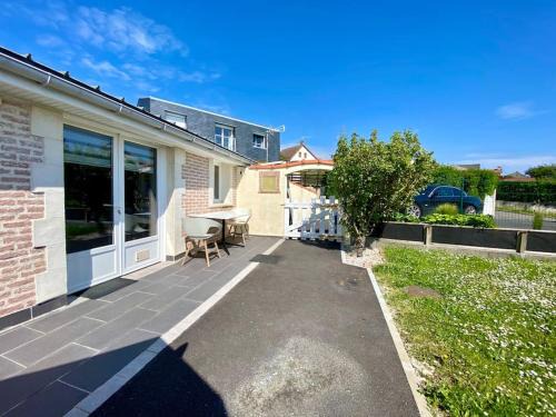 Mesnil-Val-Plage House | Le doux rivage plain-pied avec jardin et parking - Dog friendly - LABEL clés vacances