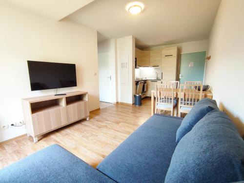 Bagneres-de-Luchon Apartment | Le Flocon, T2, wifi, vue montagne, parking gratuit, 4 personnes