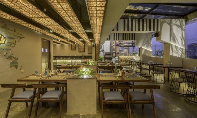 JP Nagar Hotel | Le Foliage by TGI