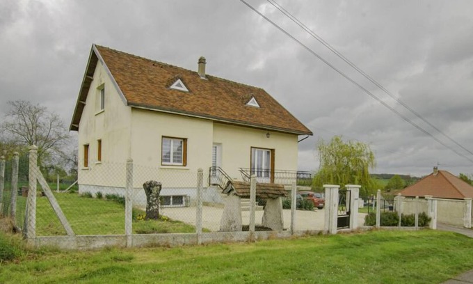 Chauffour-les-Bailly House | Le Gîte des Deux Familles