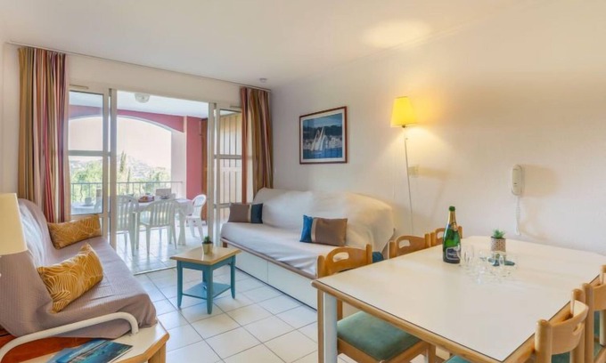 Cap Esterel Apartment | Le Hameau (K3 122) by Interhome