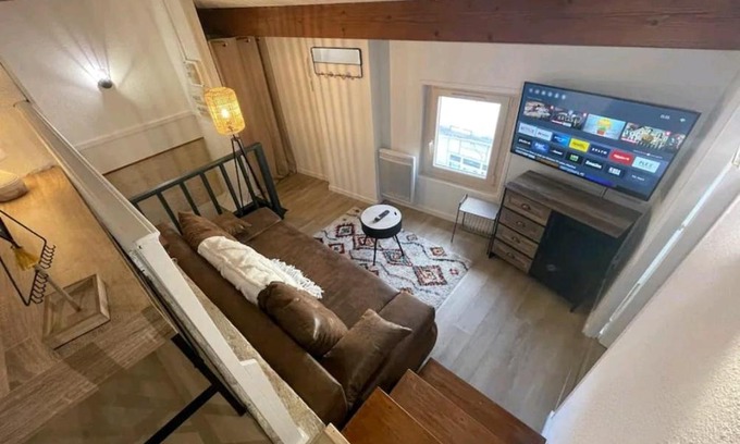 Centre Ville Apartment | Le Loft Berbère - idéal couples, familles, business - centre historique, WIFI , NETFLIX