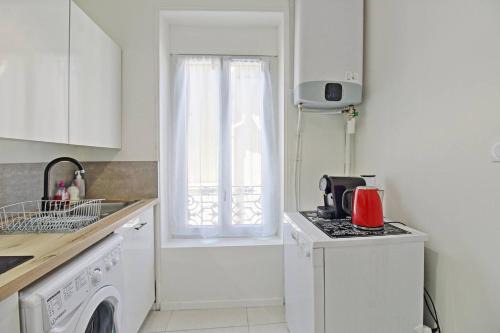 Faubourg Apartment | Le lumineux P3 de Cristiano