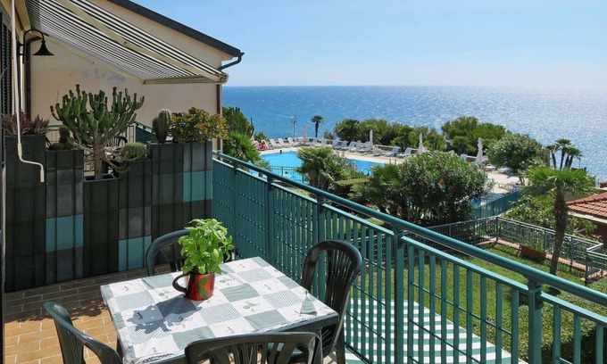 Piani-Ciapin Apartment | Le Margherite with 1 bedrooms and 1.5 bathrooms
