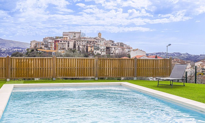 Gattieres House | Le Mas de Gattières by Interhome