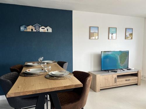 Calais City Center Apartment | Le Phare