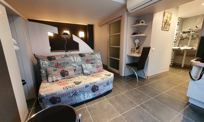 Lissac-sur-Couze Apartment | Le Pigeonnier de Lissac - Gite le Périgourdin
