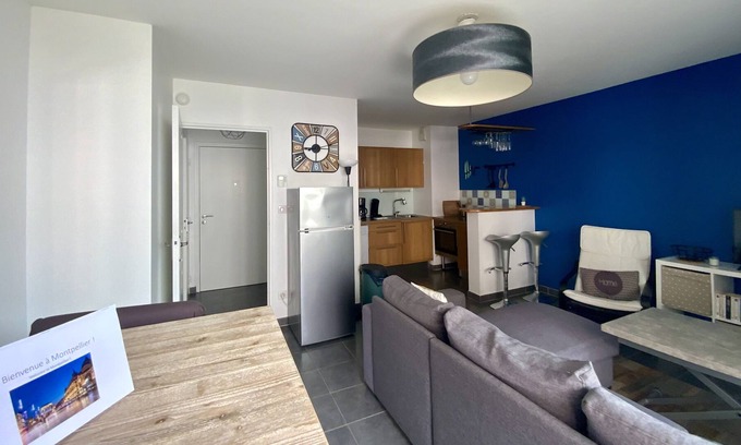 La Lironde Apartment | Le Port Marianne- Cozy apartment with 1 bedroom