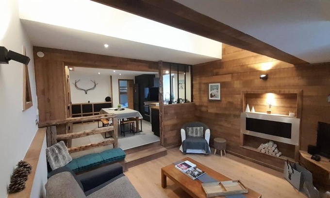 Monetier-les-Bains Apartment | Le repaire du vieux cerf