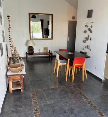 La Saline Les Bains Apartment | Le Santal à 3mn à pied du lagon