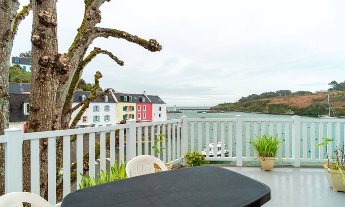 Sauzon House | Le Sauzon - Vue sur le port - Proche de la plage