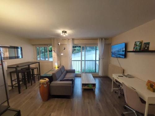 Bougival Apartment | Le Soleil de Bougival