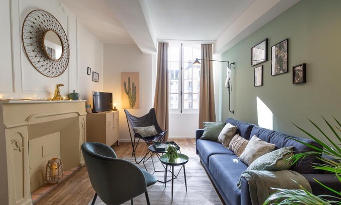 Centre Apartment | LE TOUCAN by Cocoonr