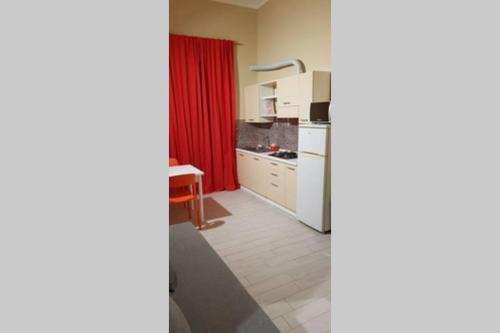 Formia Apartment | LE ZAGARE abit SOLE a 5 minuti a piedi dal mare e dal centro