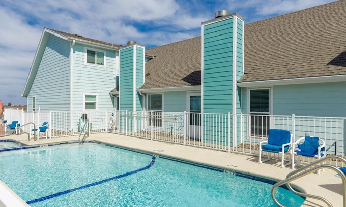 Corpus Christi House | Leeward Cove Cottage CLCB3K