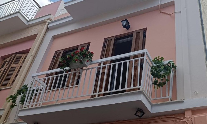 Aegina Town Apartment | Lefterakis place