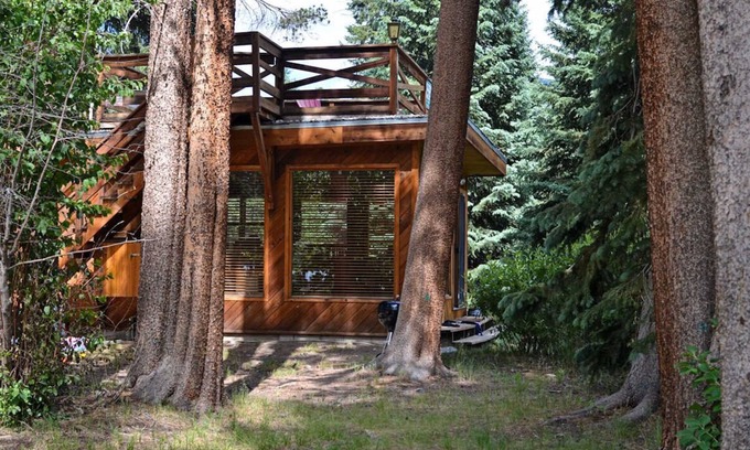 Grand Lake Cabin | Lemmon Lodge: Waterside retreat, great lake and mountain views, close to town