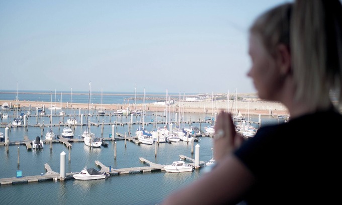 IJmuiden Hotel | Leonardo Hotel IJmuiden Seaport Beach