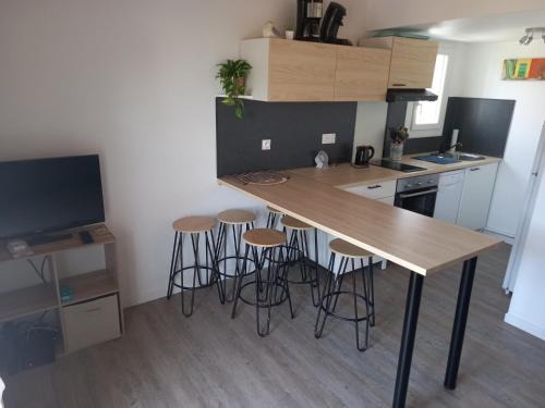 Le Grau-dʼAgde Apartment | Les Cyclades, T3 climatisé, terrasse, 500m plage