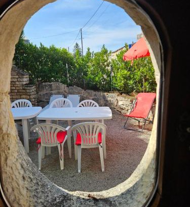 Beru House | Les gardiens d'antan