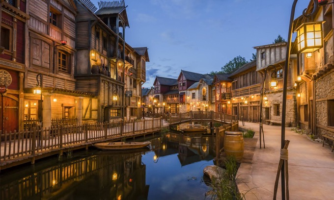 Plailly Hotel | Les Quais de Lutèce