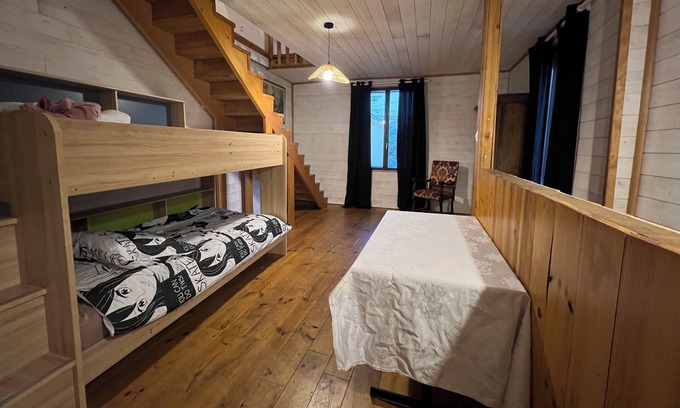 Pays des Vosges Saonoises Bed & Breakfast | Les Songes D'elise, Calme et Verdure au Cœur des
