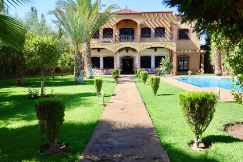 Saada House | Les Terrasses Des Jardins