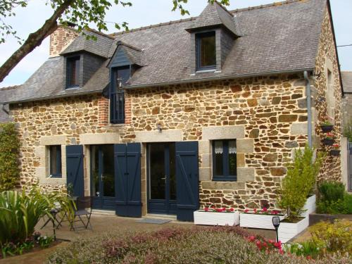 Lantic House | LES VOLETS BLEUS Binic