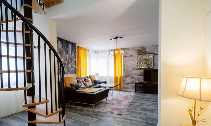 Hesingue Apartment | Leslodgespa, La Newyorkaise, parking and more...