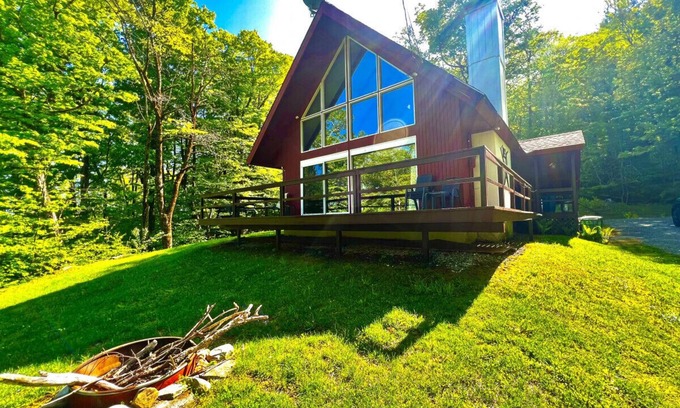 Stratton and Bromley Ski Areas House | Less the 1 mile to Bromley!