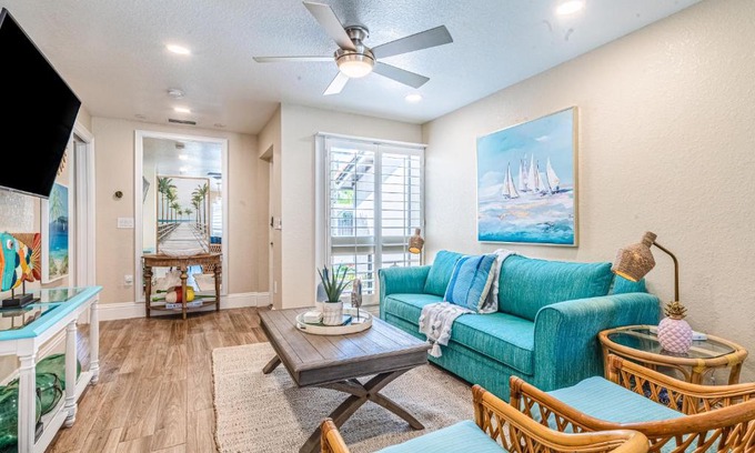 Sarasota Apartment | Lido Beach Respite