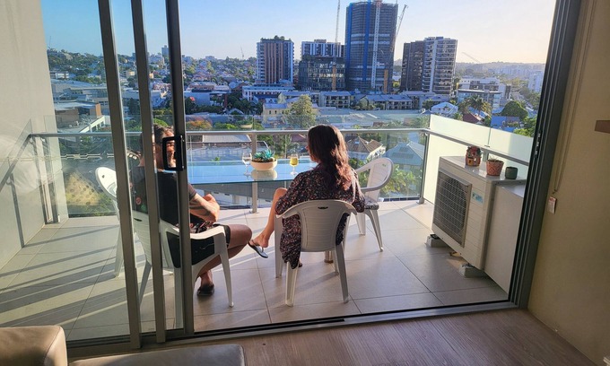 South Brisbane Apartment | Light apartment in amazing central location