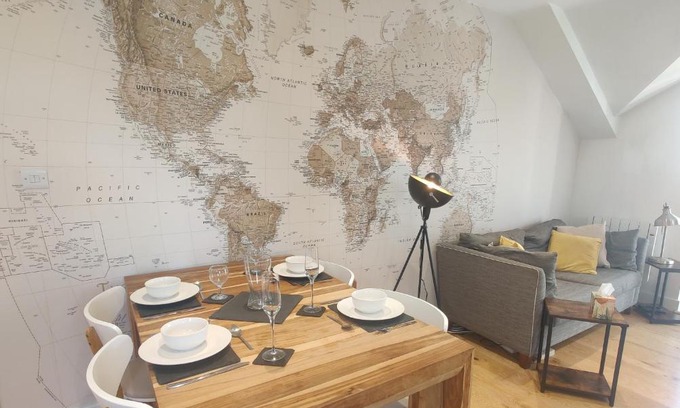 Cambridge Apartment | Light modern 1 bedroom apartment