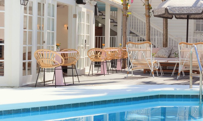 Old Town Hotel | Lighthouse Hotel - Key West Historic Inns