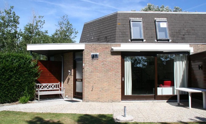 Nieuwvliet Apartment | Liguster 8