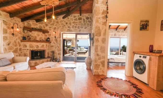 Patara Villa | Likya House - Deniz ve Doğa Manzaralı, Havuzlu
