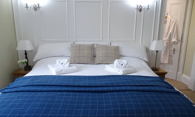 Newport-On-Tay Bed & Breakfast | Lillian May BnB
