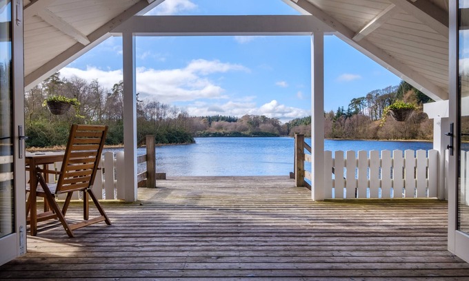 Killington Cottage | LILYMERE BOAT HOUSE, romantic, character holiday cottage in Sedbergh