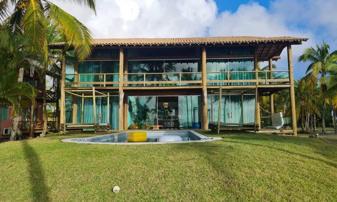 Igrapiuna House | Linda Casa de Praia na Exuberante Ilha do Contrato em Frente a Barra Grande BA