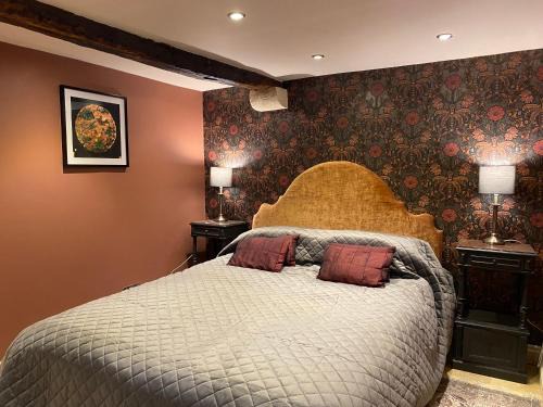 Stroud Apartment | Linden Retreat