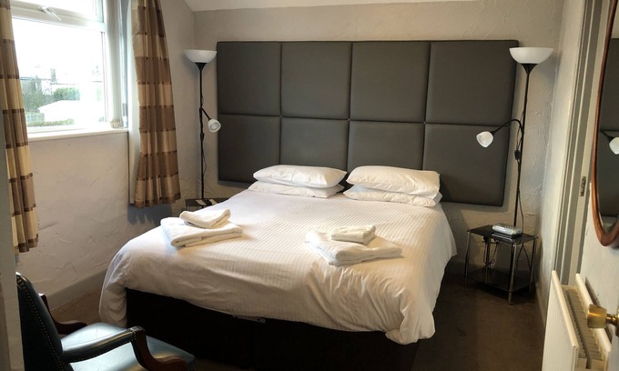 Seahouses Hotel | Links Lets