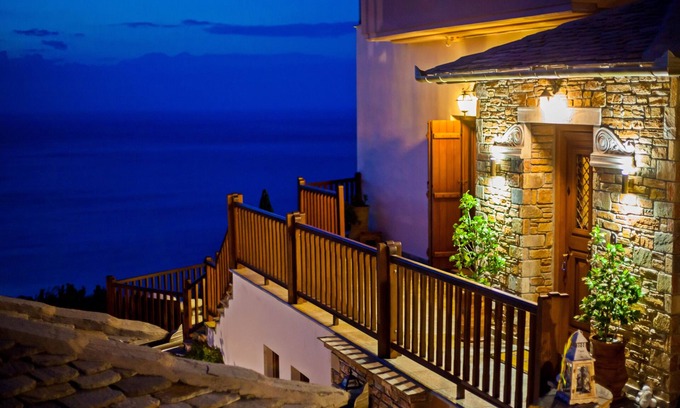 Mouresi Apartment | Lions Nine