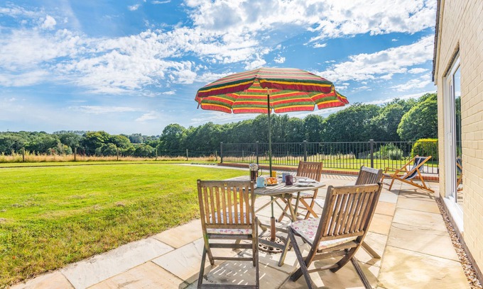 Lamberhurst House | Little Copthall - Two Bedroom House, Sleeps 4