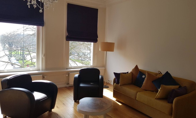 Kop van Zuid Apartment | Little Gem At Northern Island In Rotterdam
