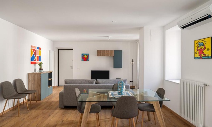 Centro Storico Apartment | Little House Mavi by DomuSicily