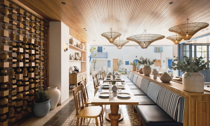 Kesawan Hotel | Little Mykonos
