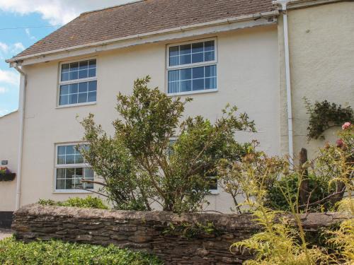 East Allington House | Little Piccadilly