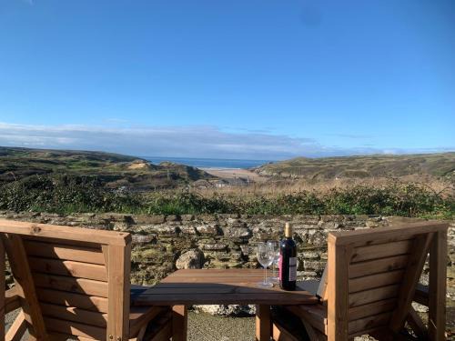 Crantock Apartment | Little Seacroft